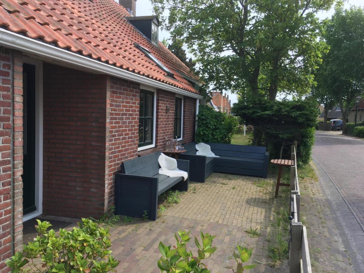 Naar Zee Op Ameland Buren  Bagian luar foto