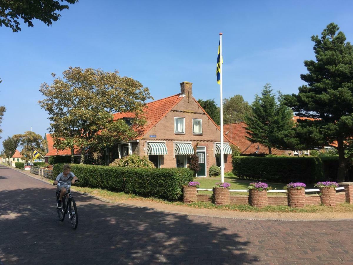 Naar Zee Op Ameland Buren  Bagian luar foto