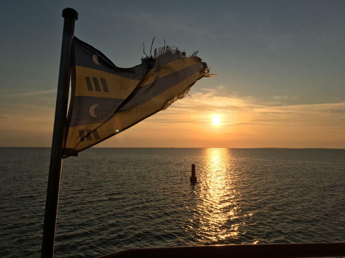 Naar Zee Op Ameland Buren  Bagian luar foto